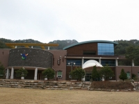 월하 이태극 문학관